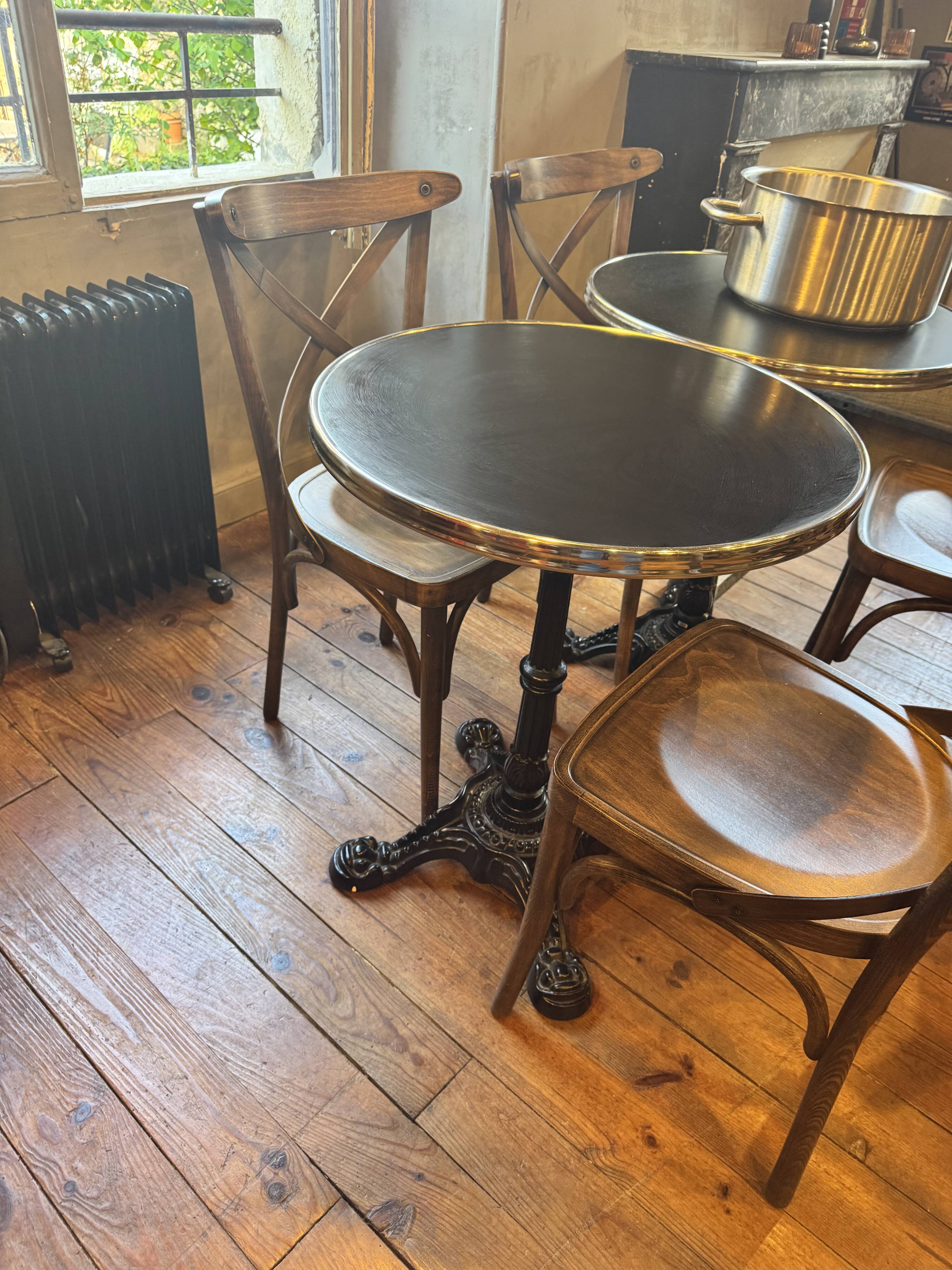 Bistro table