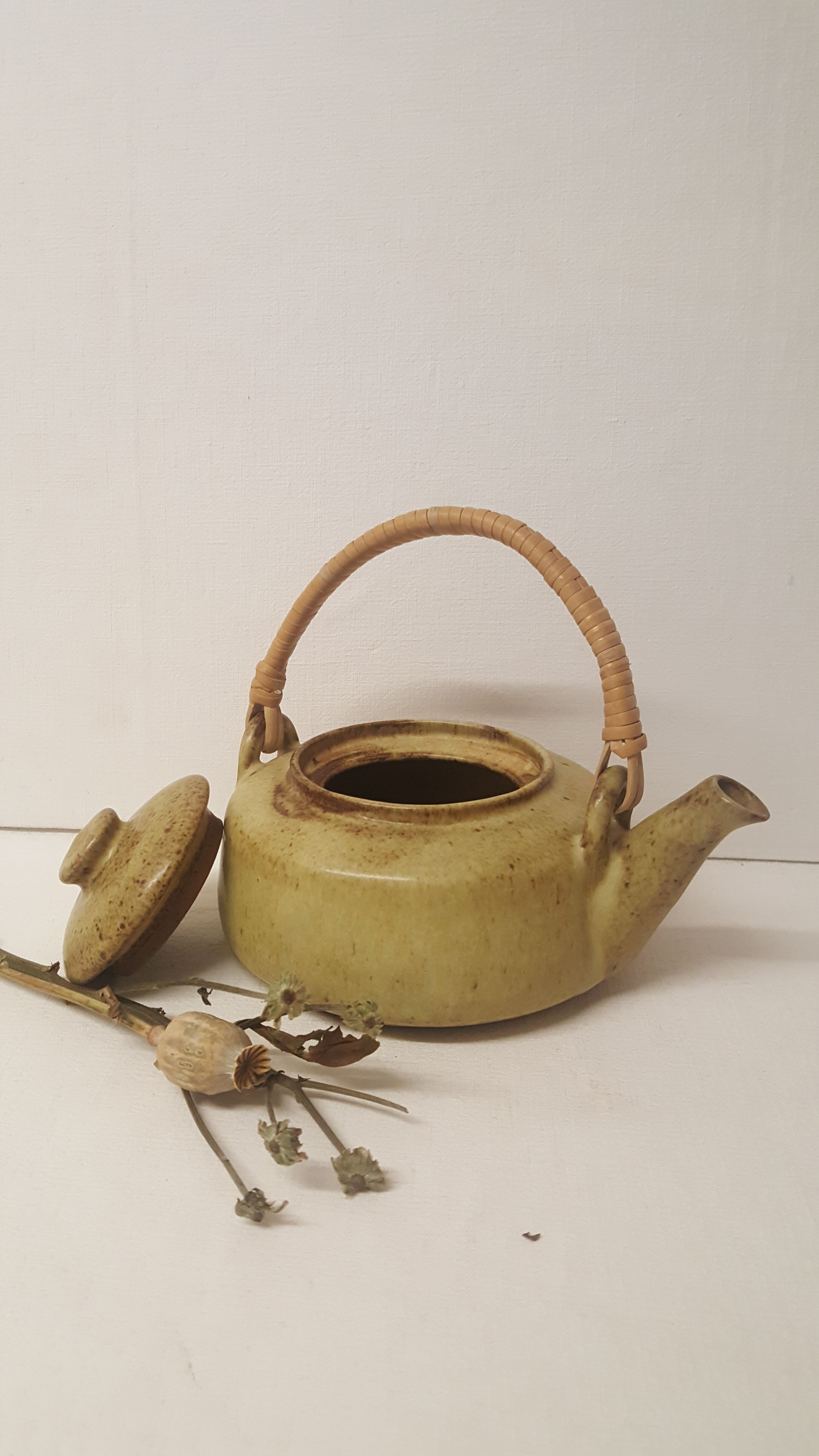 Sandstone teapot