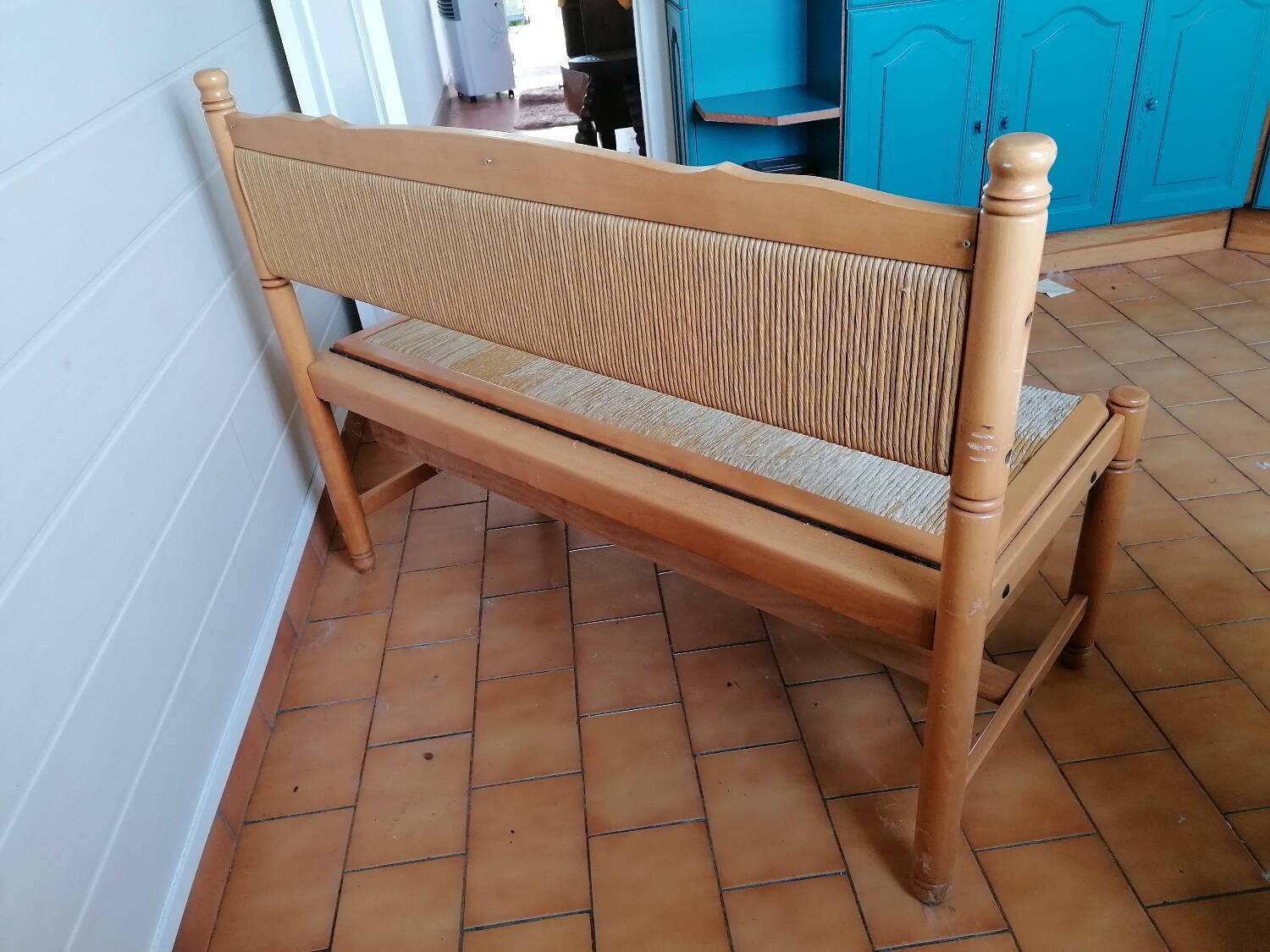 Straw Chest Bench