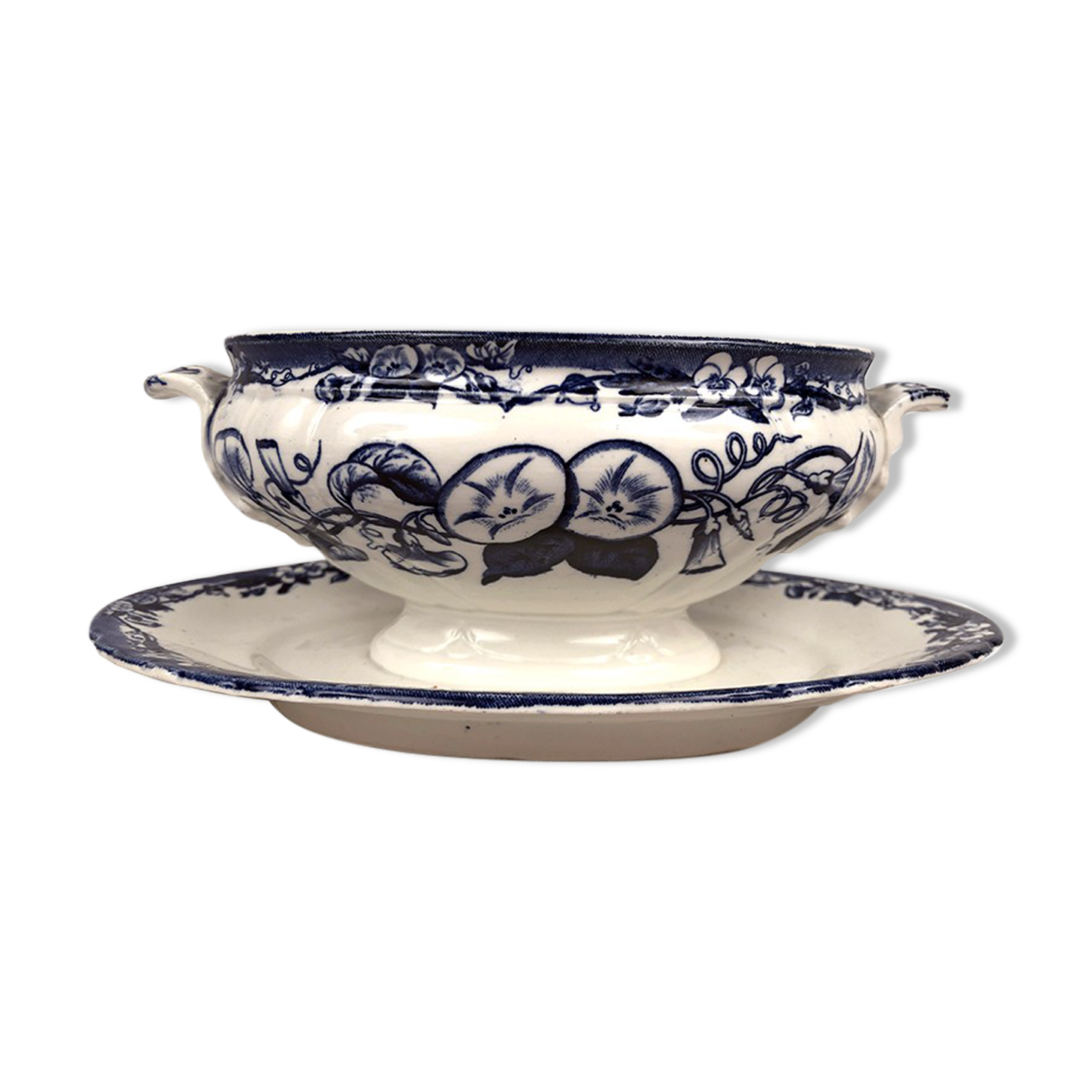 Gravy boat on plate. J. Old man. Bordeaux