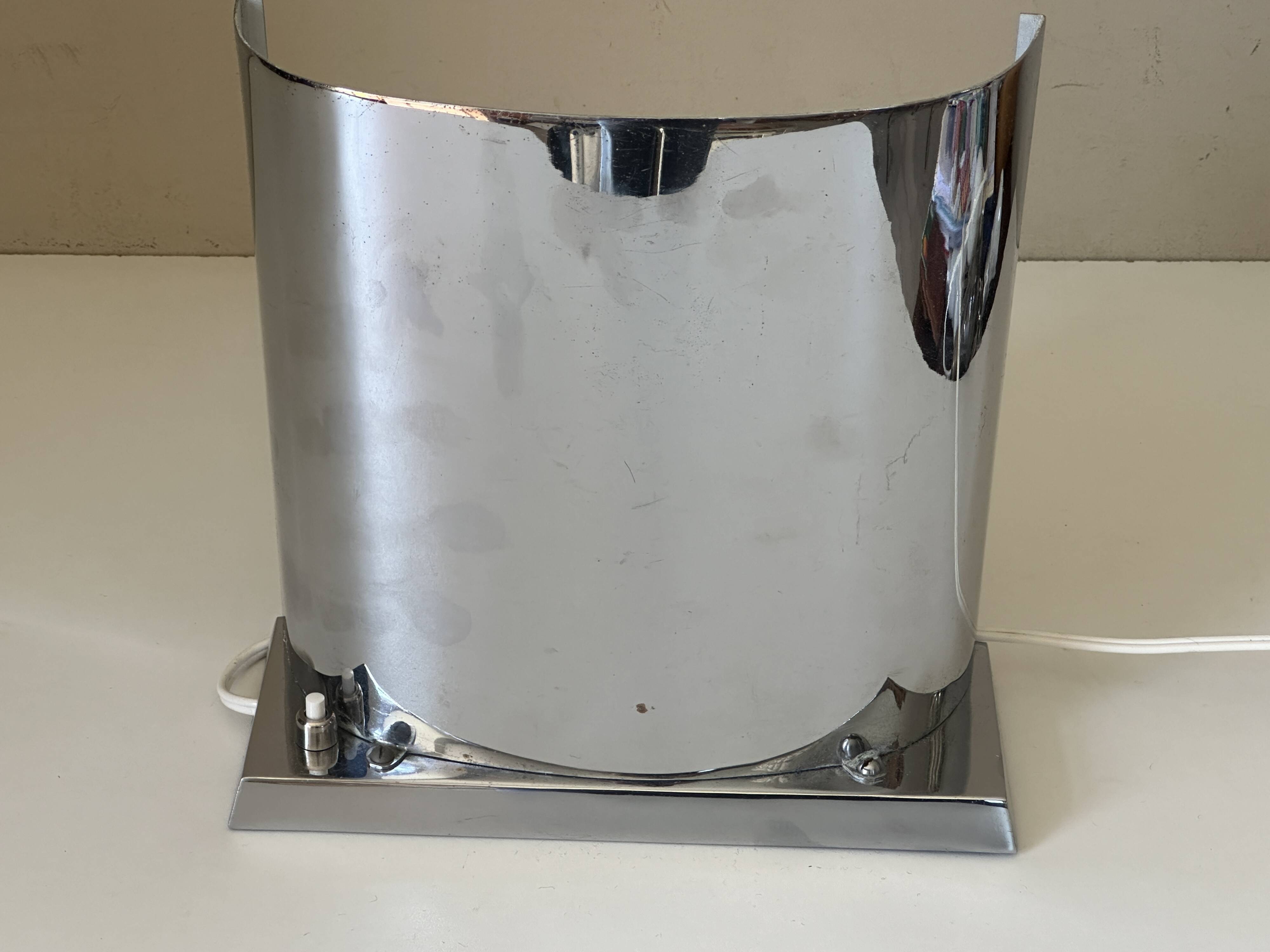 Fish lamp signed vintage design 50s