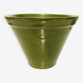 Green Artisanal Pot