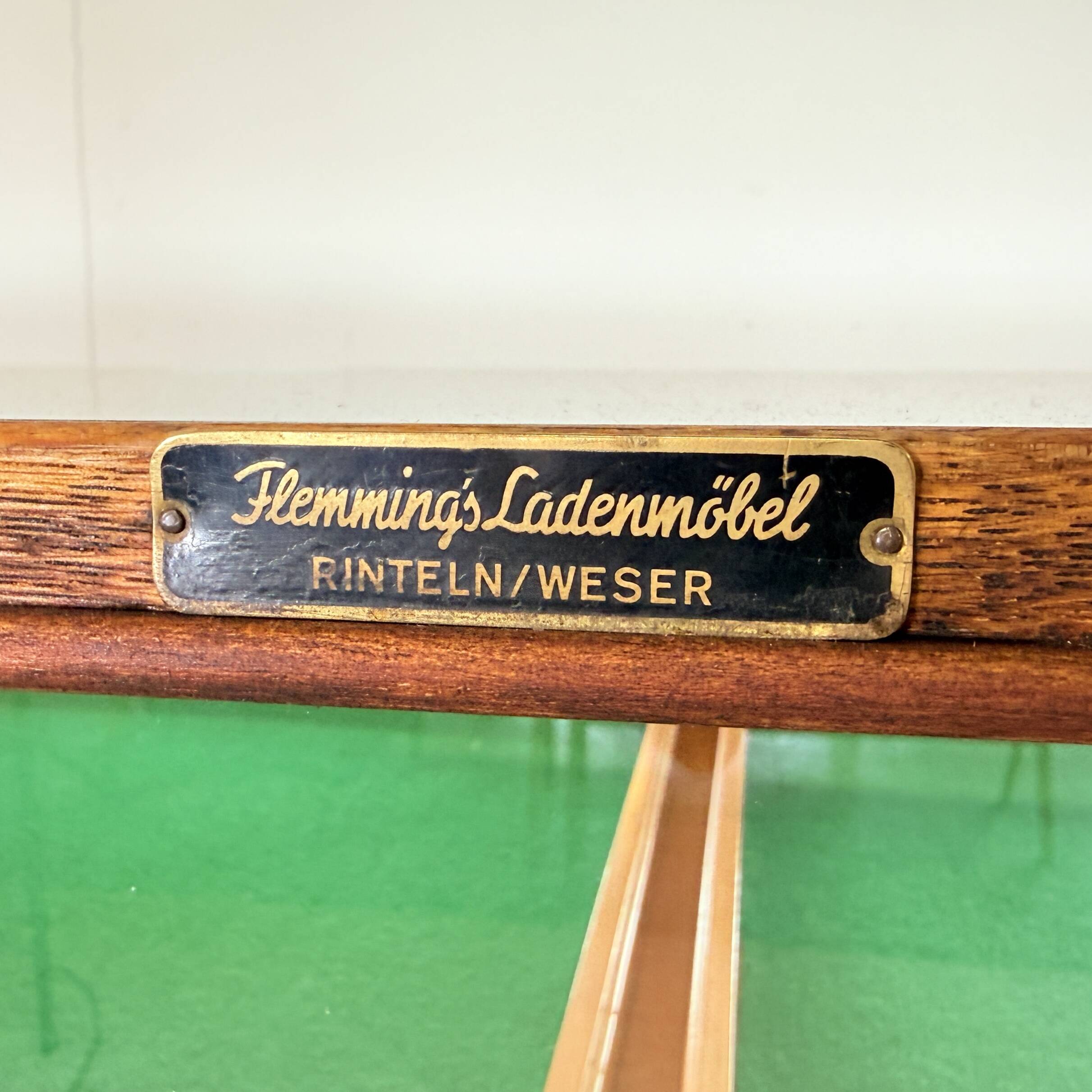 Vintage counter display case, Flemming’s Ladenmöbel