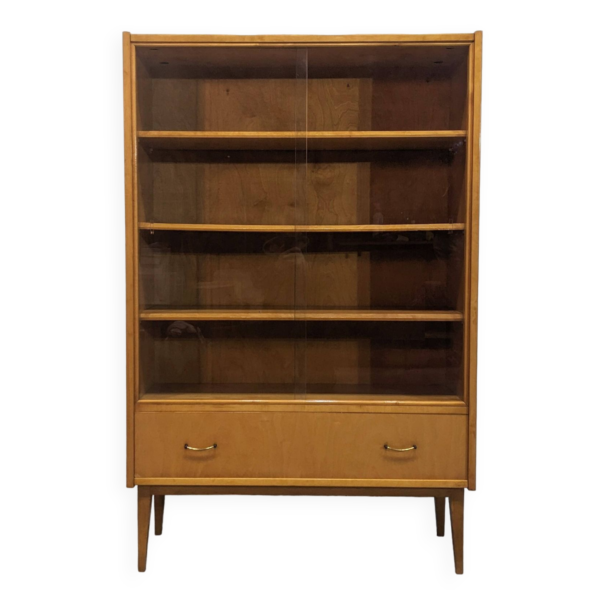 Showcase, Scandinavian library