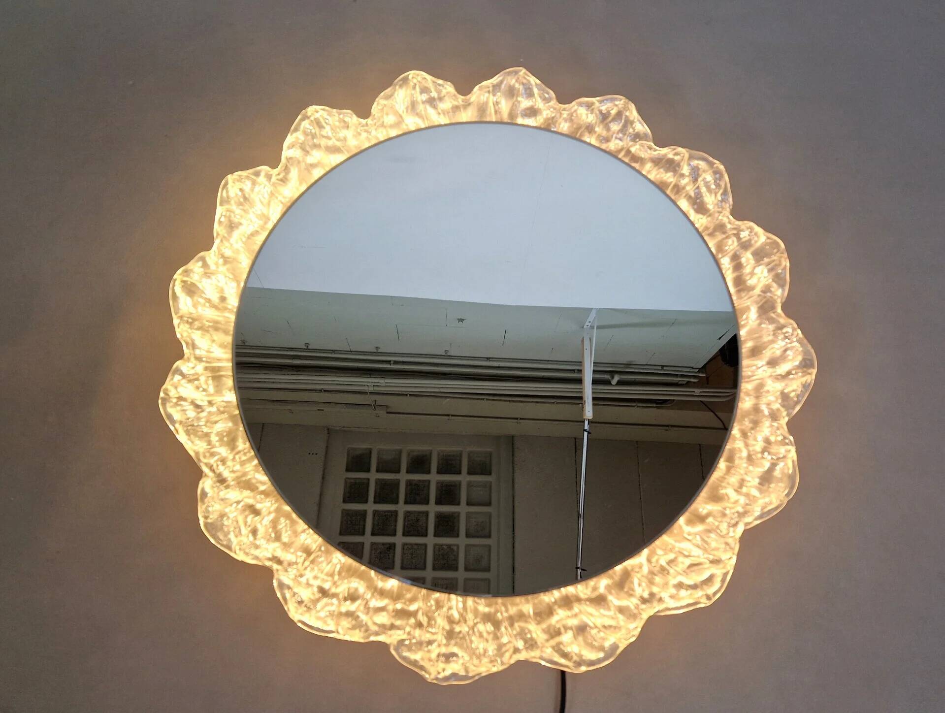 Vintage Schöninger wall mirror with lights | 1960s