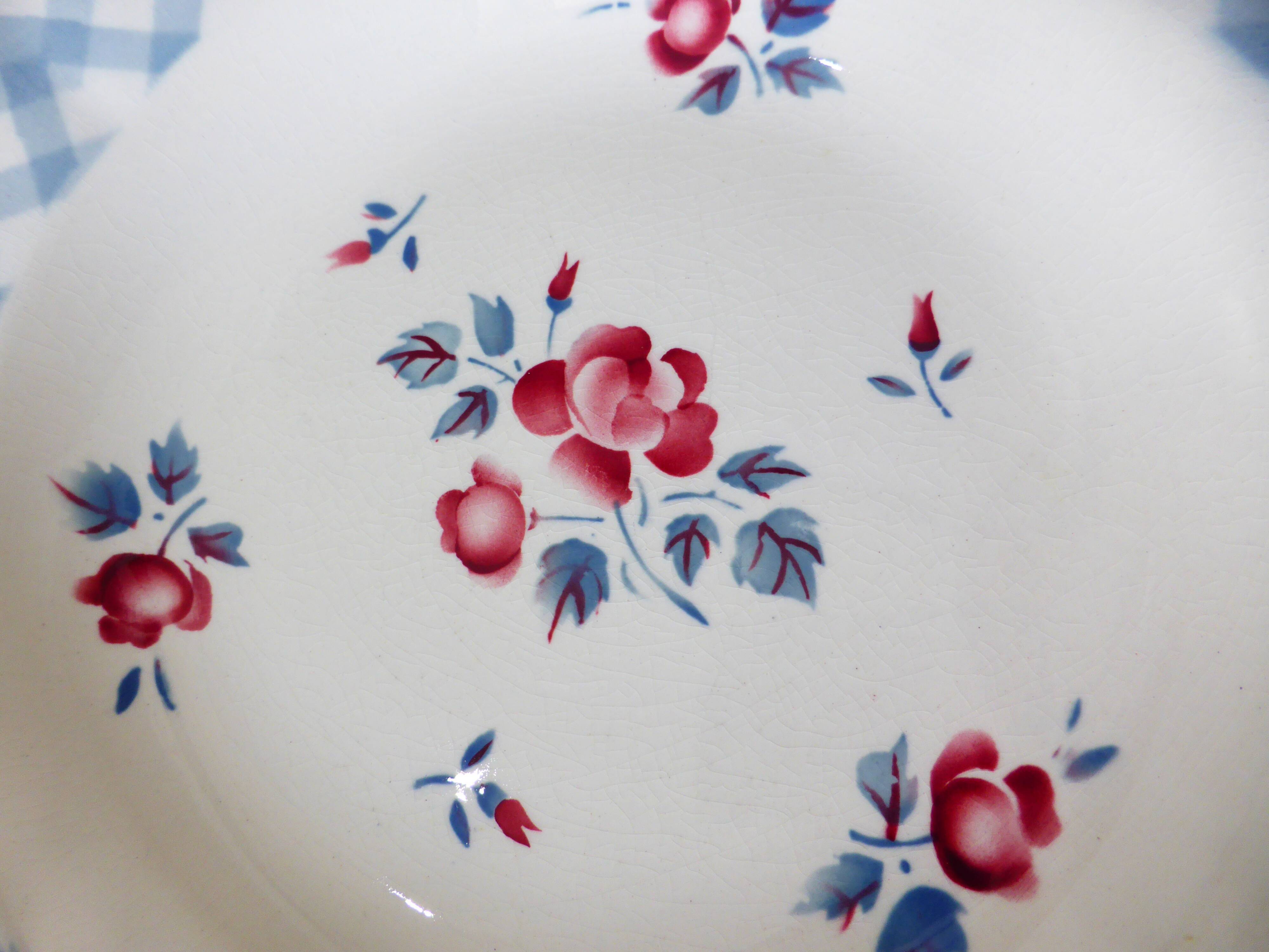 4 hollow plates of Digoin and Sarreguemines model Bastia 220629