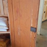 Armoire ancienne en sapin