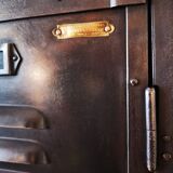 Industrial locker room, J. HOUDRY, 2 doors.