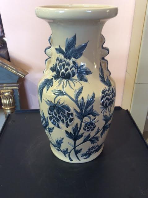 Ceramic vase