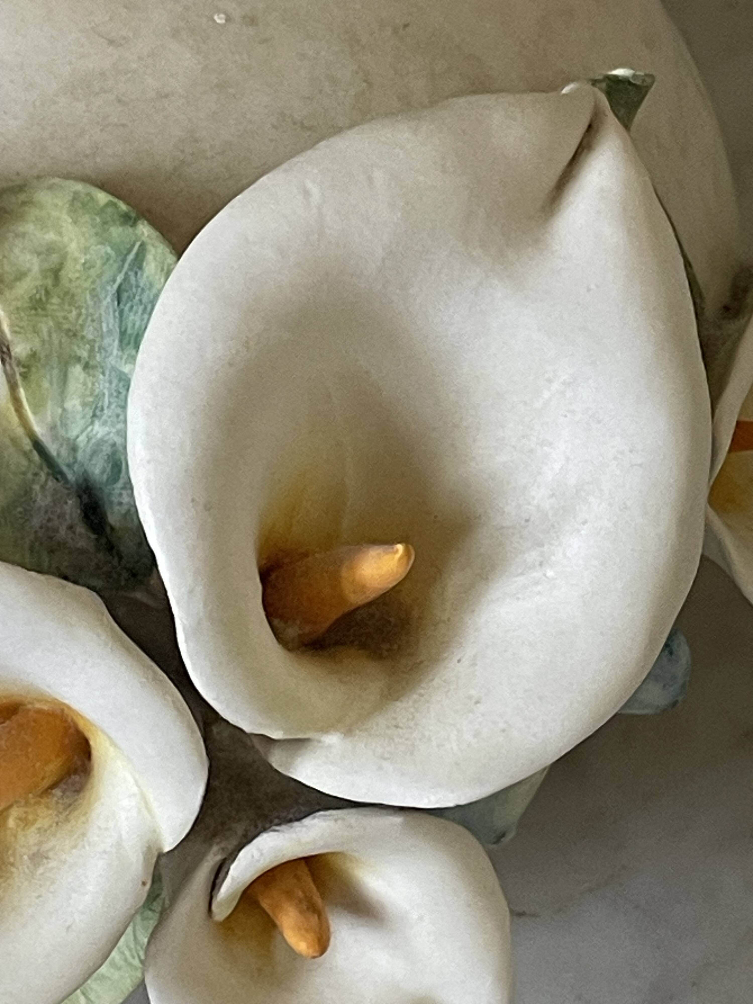 Pair of bedside lamps, vintage floral ceramic by Nazareno Picciotti, Deruta Italie