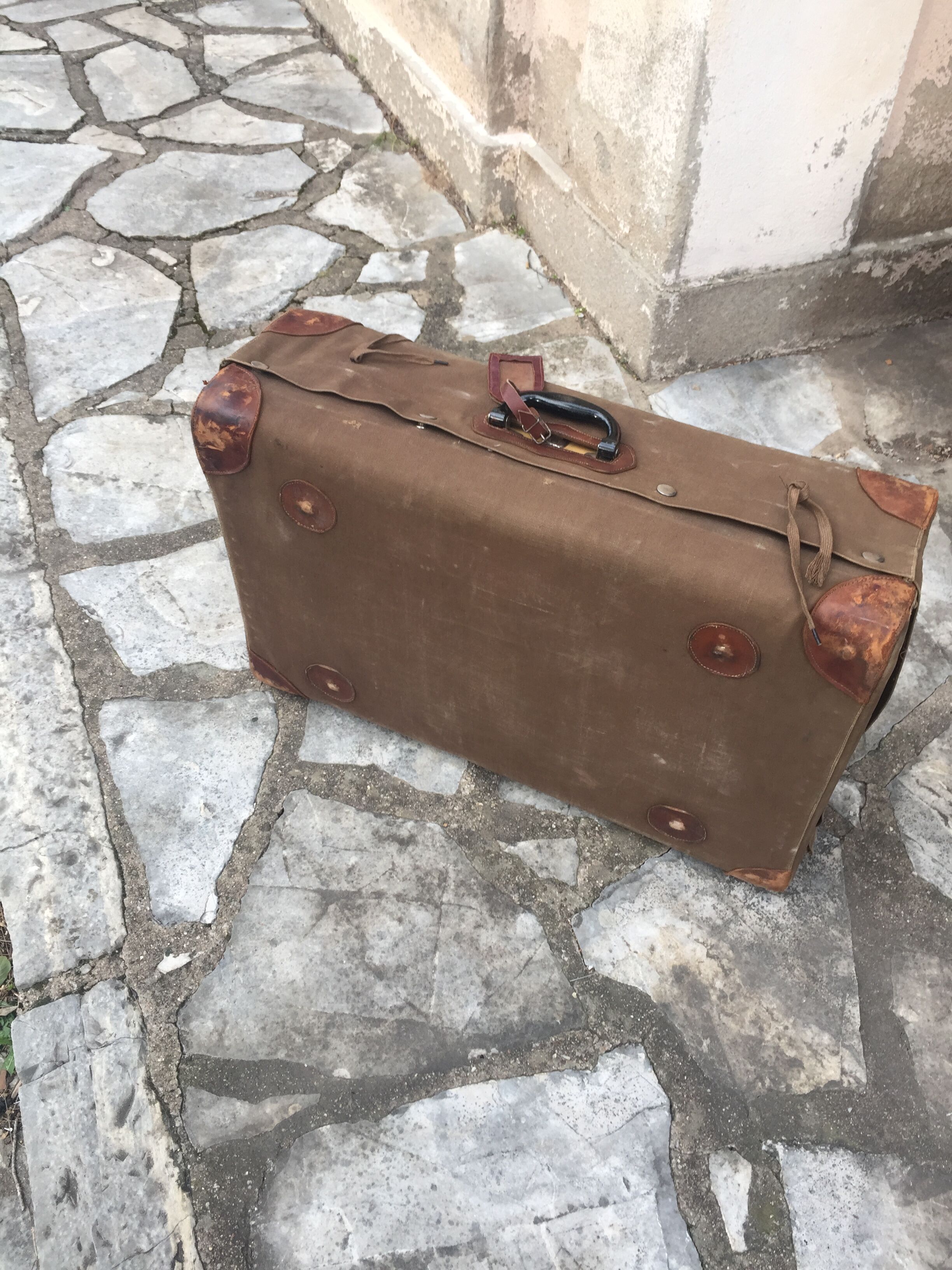 Officer suitcase
