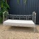 Lit banquette d'enfant