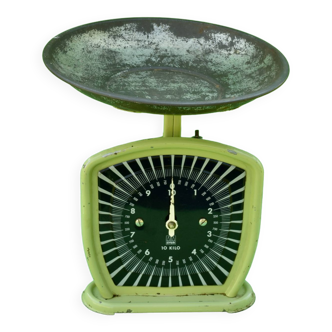 Vintage EFFEM household scale in green painted metal - Force 10 - Made in Germany - 1940.