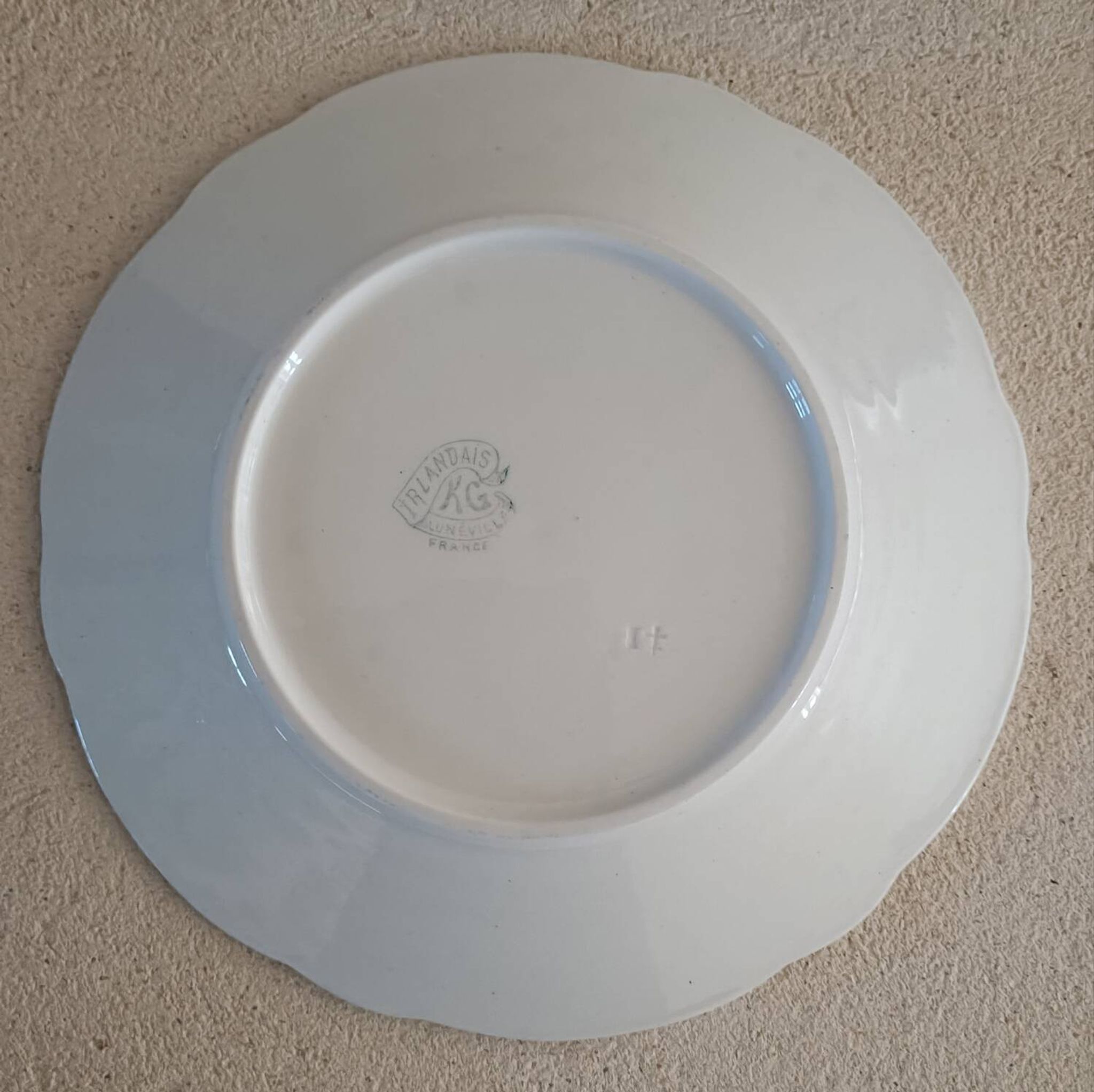 Assiette Art nouveau Lunéville