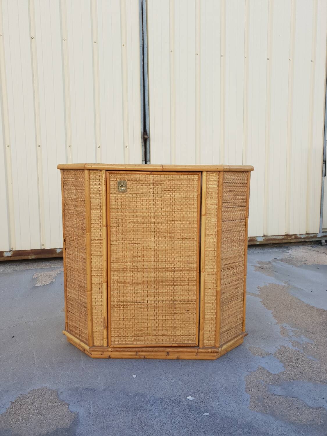 Rattan corner cupboard 1970