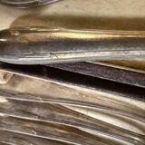 67-piece cutlery set