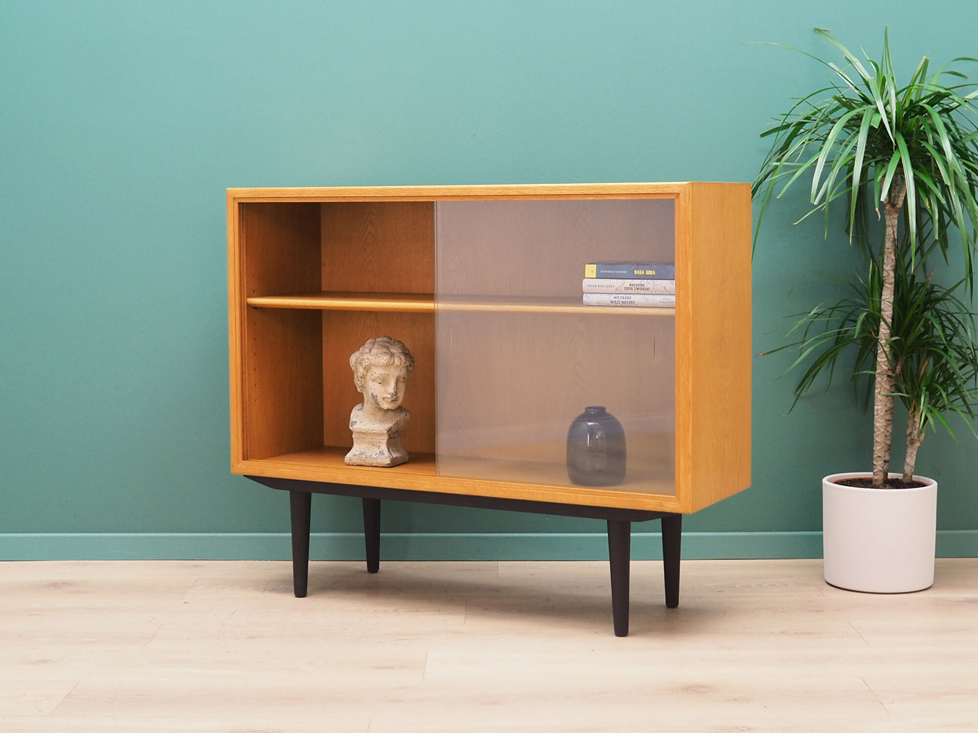 Bookcase oak, Danish design, 60's, producer: Søborg, designer: Mogensen