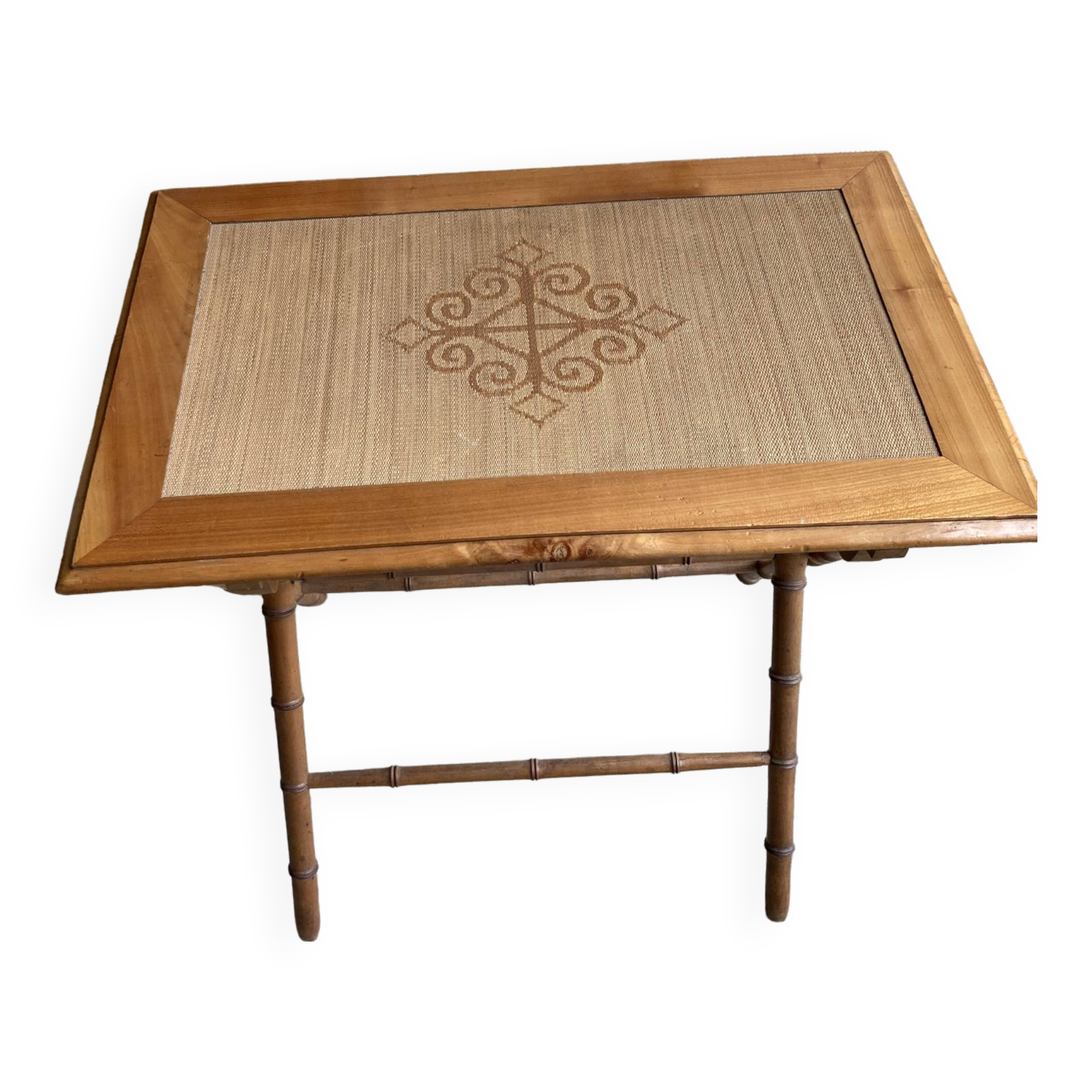 Table en bois style bambou et paille tressée