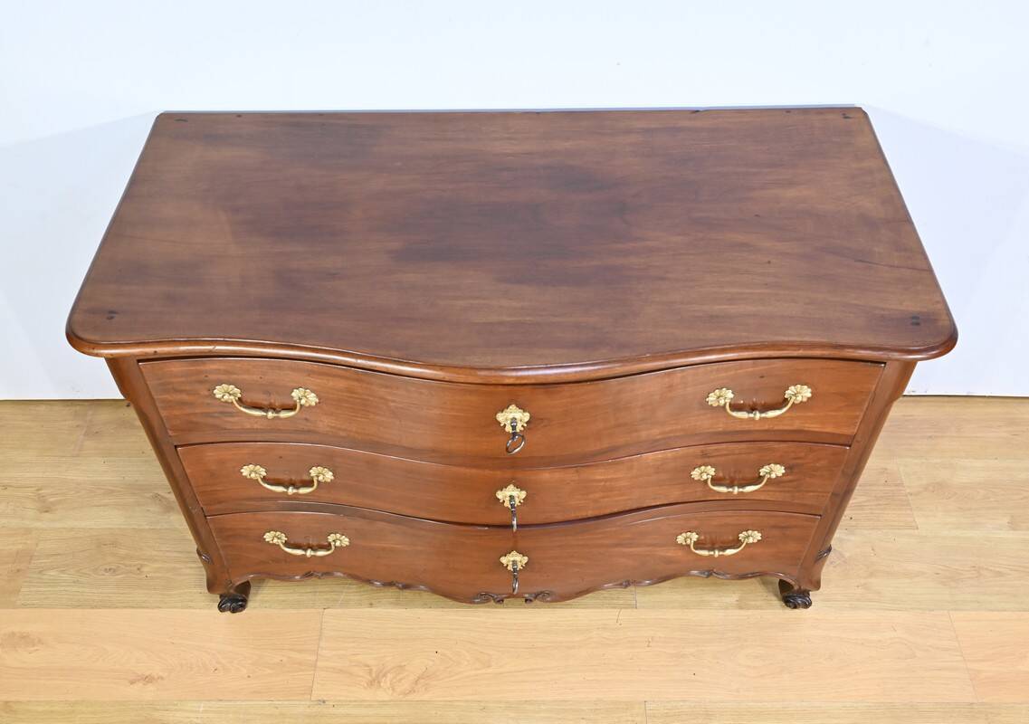 Nantes Commode from Port in Cuban Mahogany – 2nd part of the 18th century