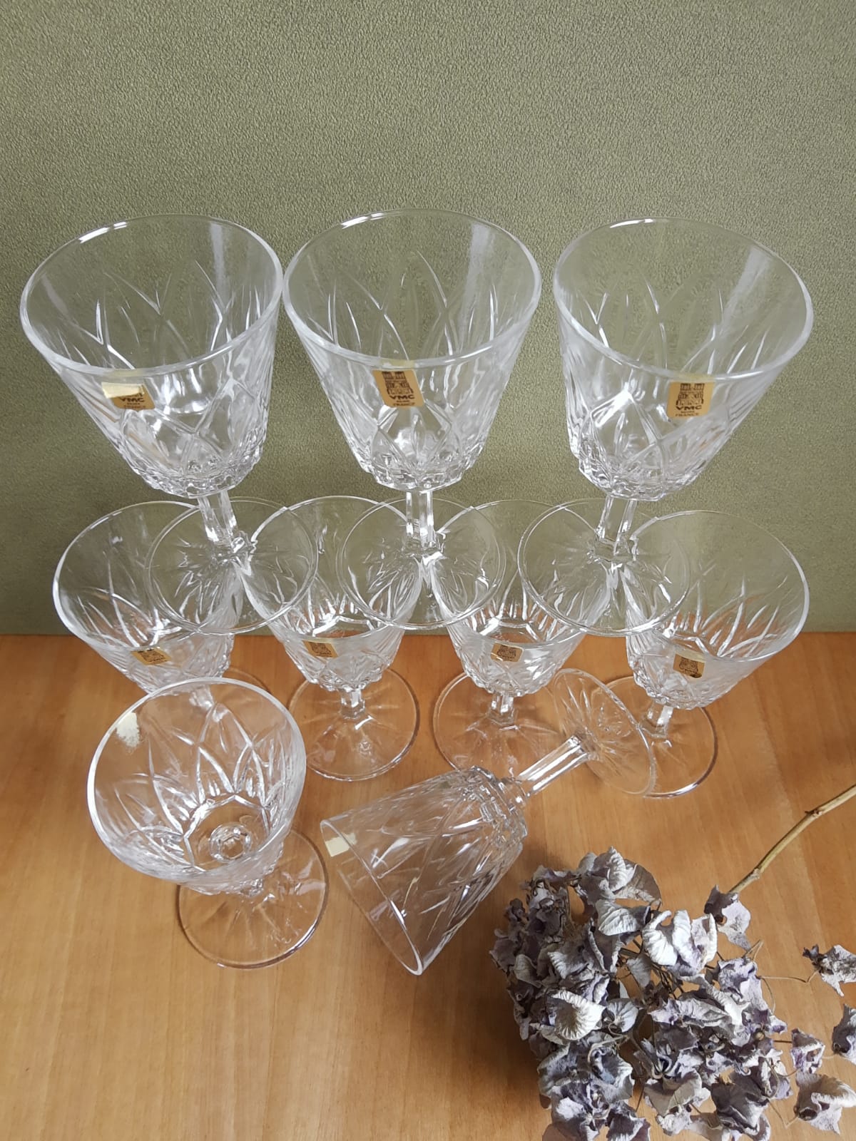 Set of 9 small glasses on foot Vmc Reims France vintage