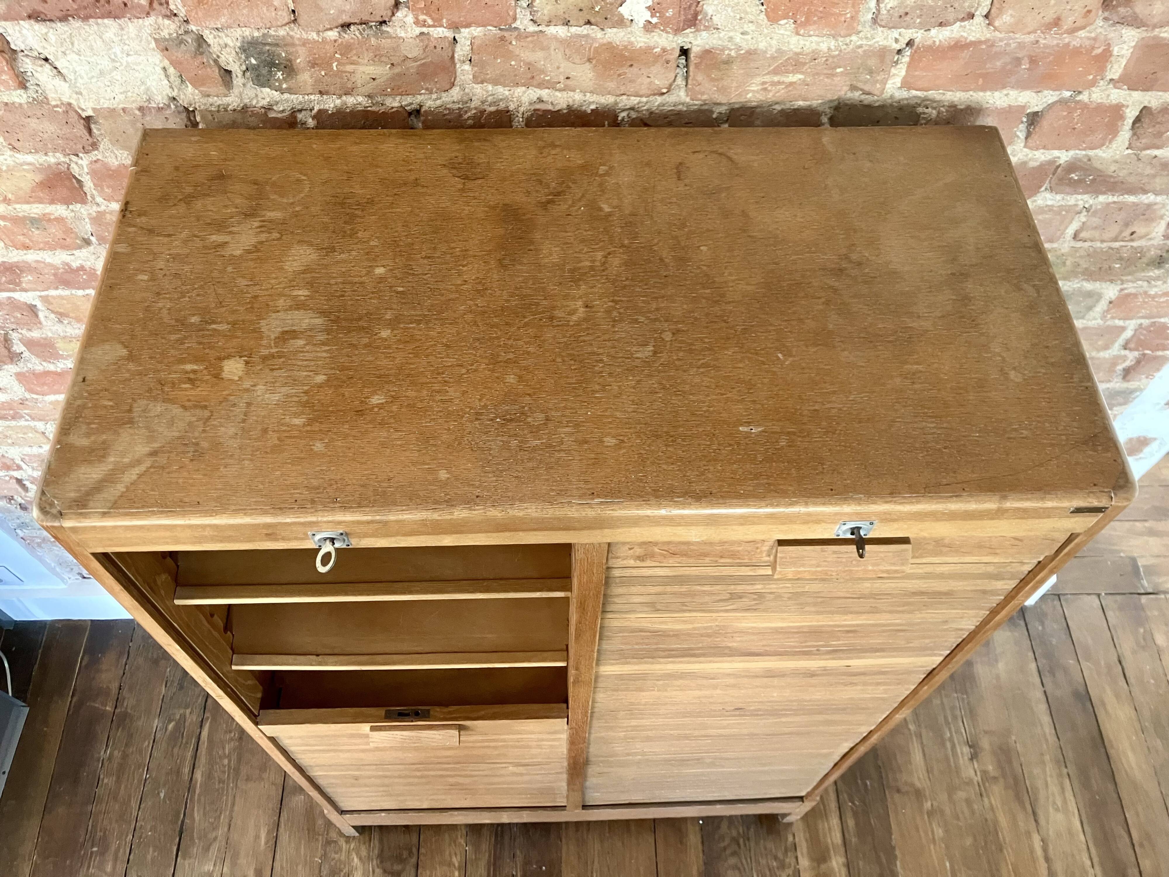 Double curtain filing cabinet in oak — on legs