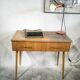 Console vintage de machine à coudre