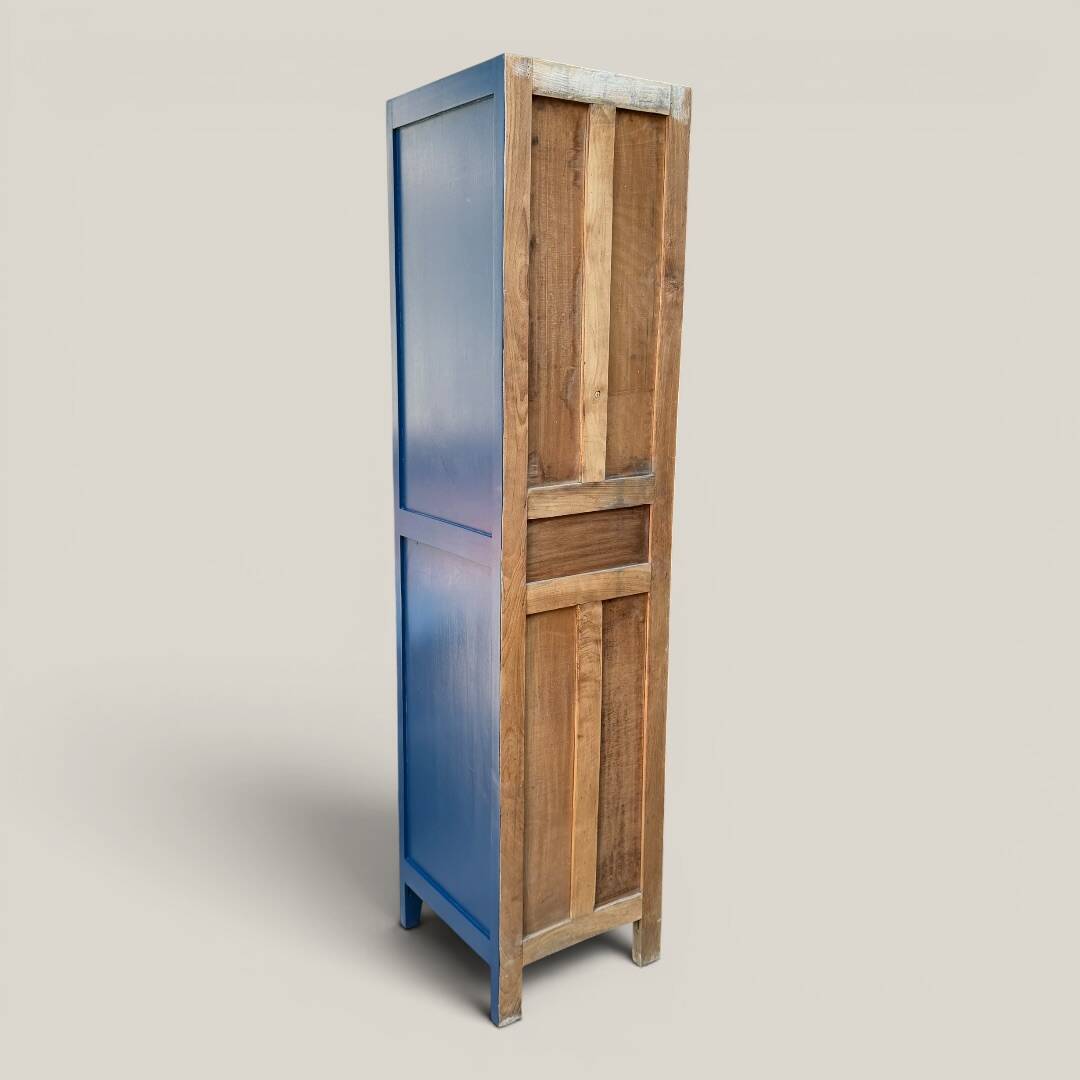 Parisian wardrobe blue column 1940