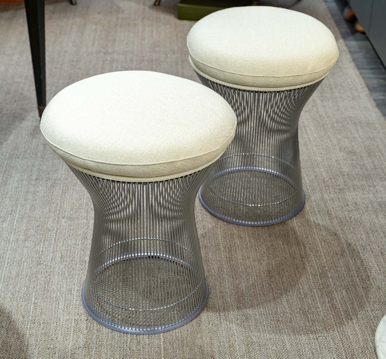 Platner stool designer Warren Platner for  Knoll