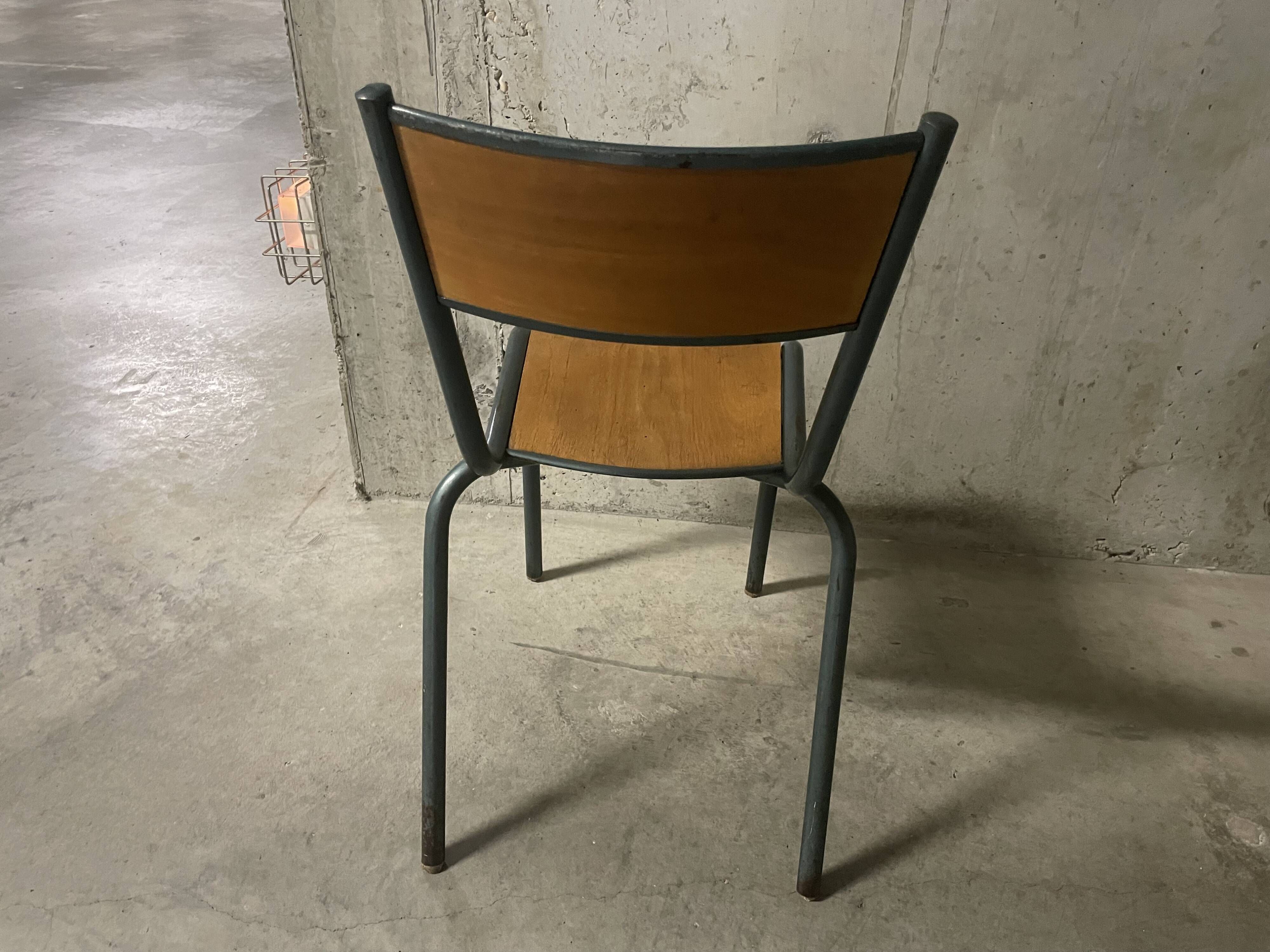 Mullca 510 chair