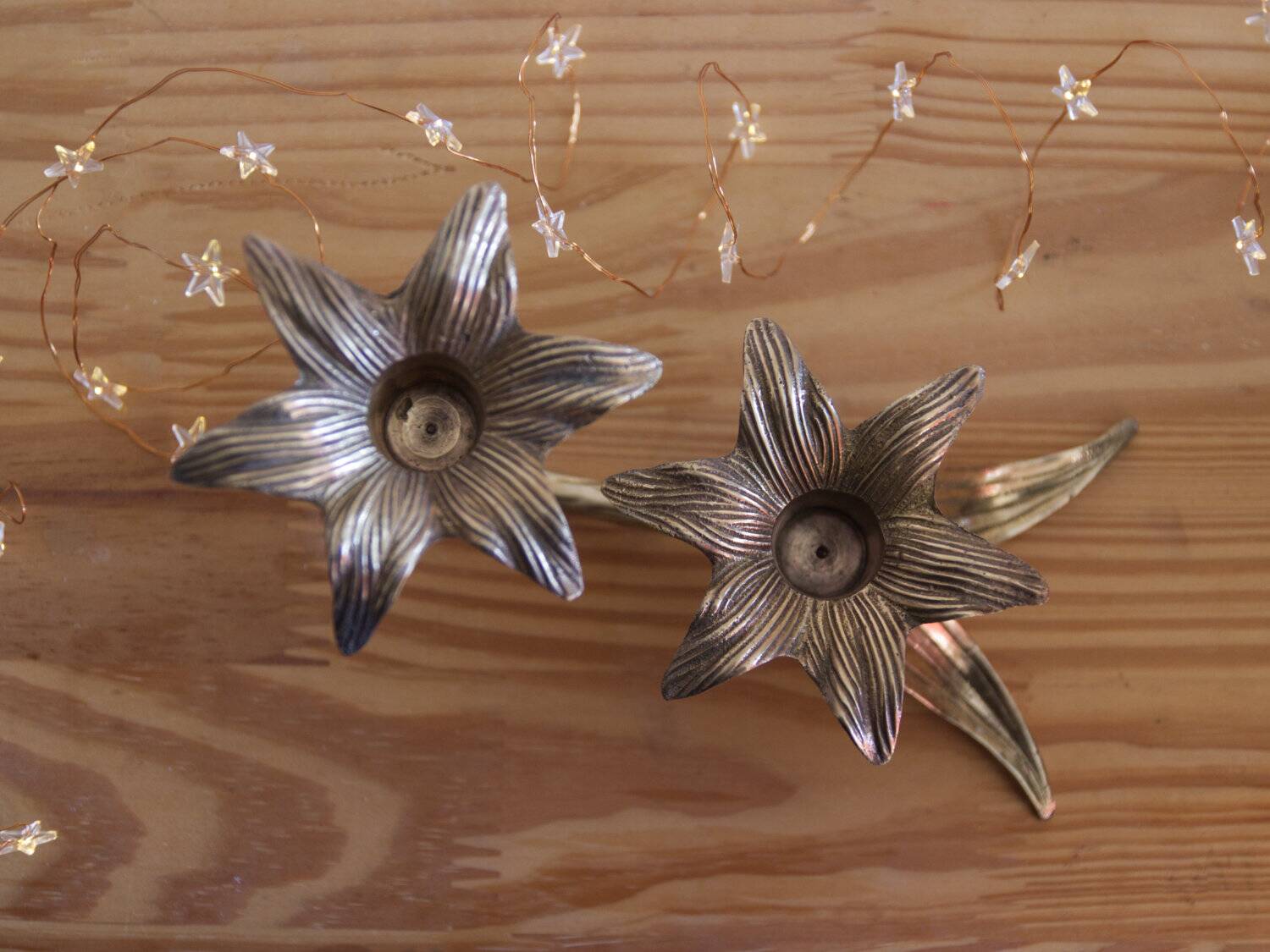 Flower candle holder