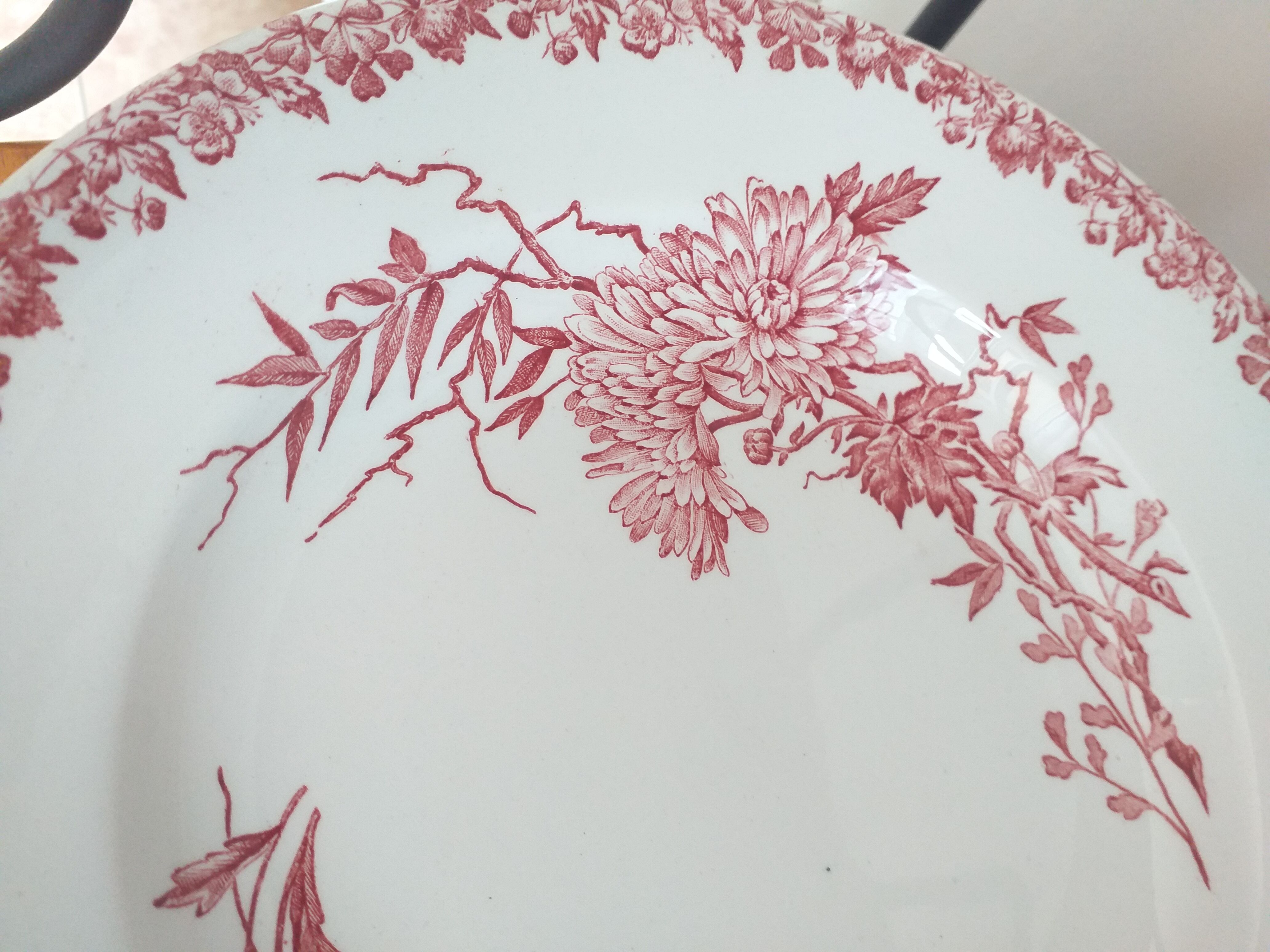 Hollow porcelain plates FF Pexonne