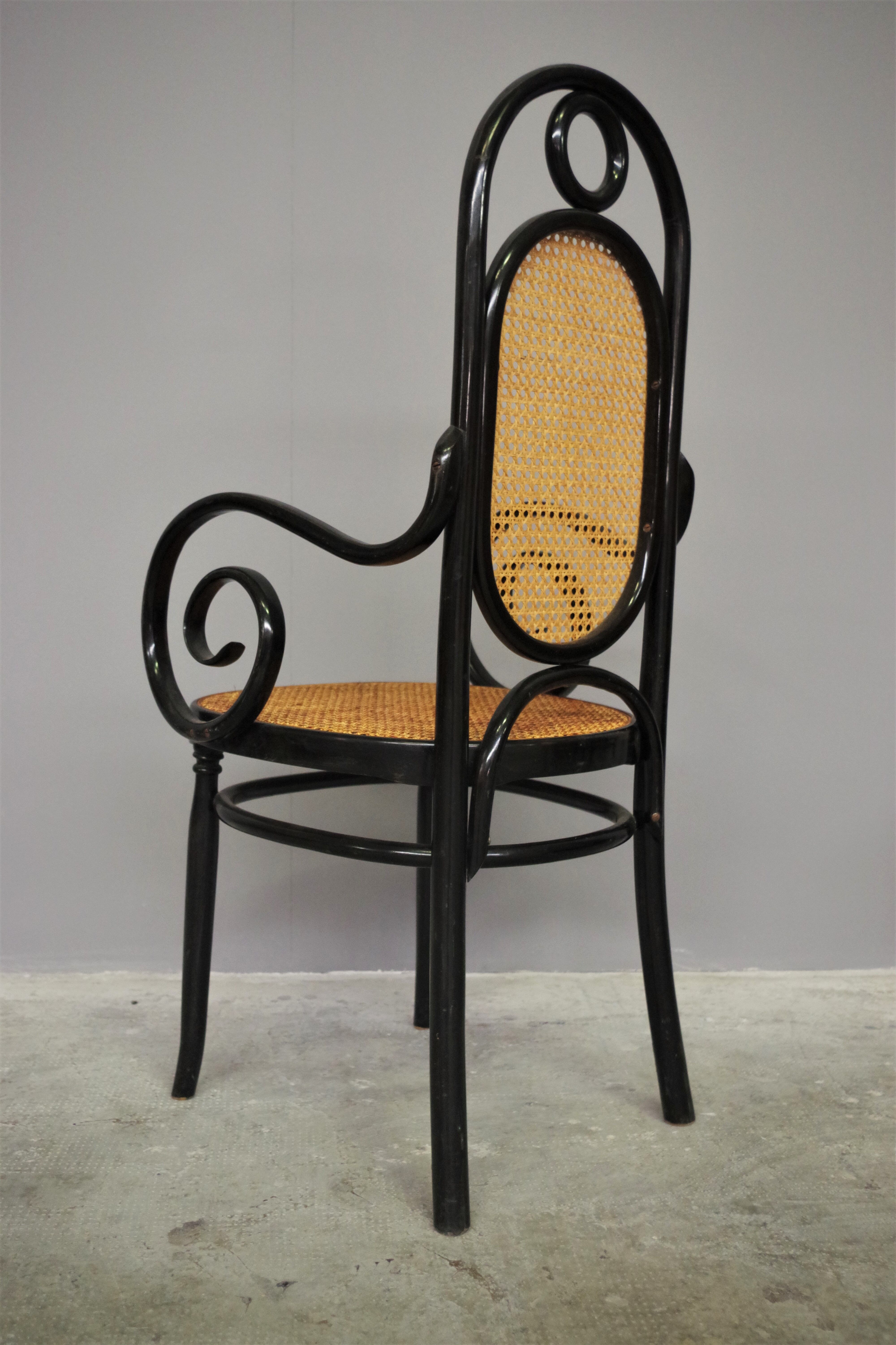 Chairs in bent beech and vienna straw, 1980