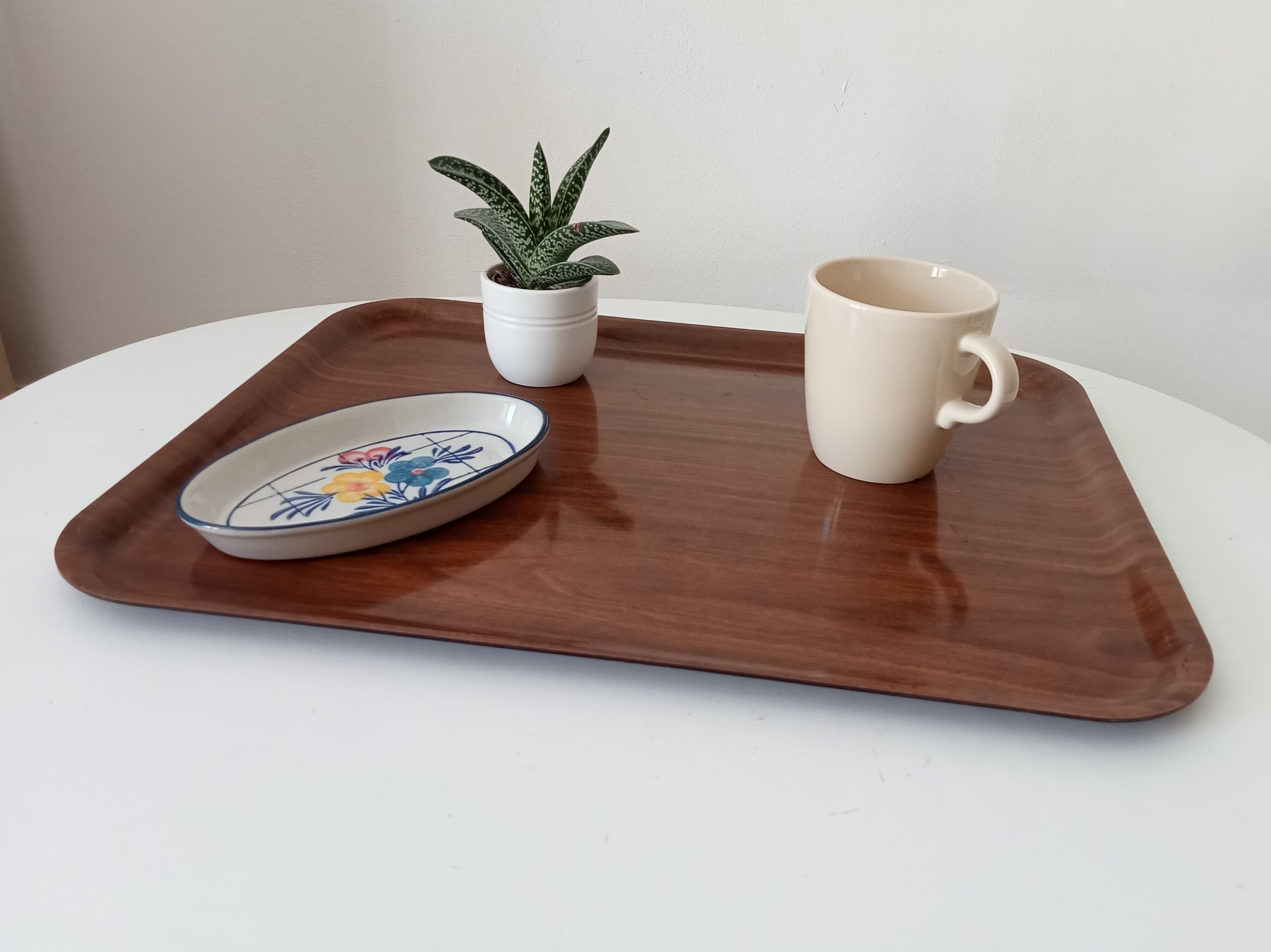 Vintage serving platter from the 70s/80s.