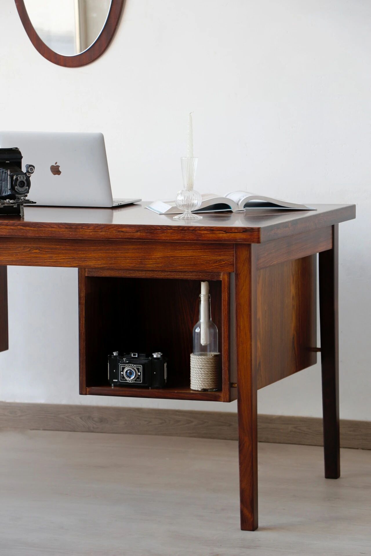 Arne Vodder rosewood desk | Scandinavian executive desk