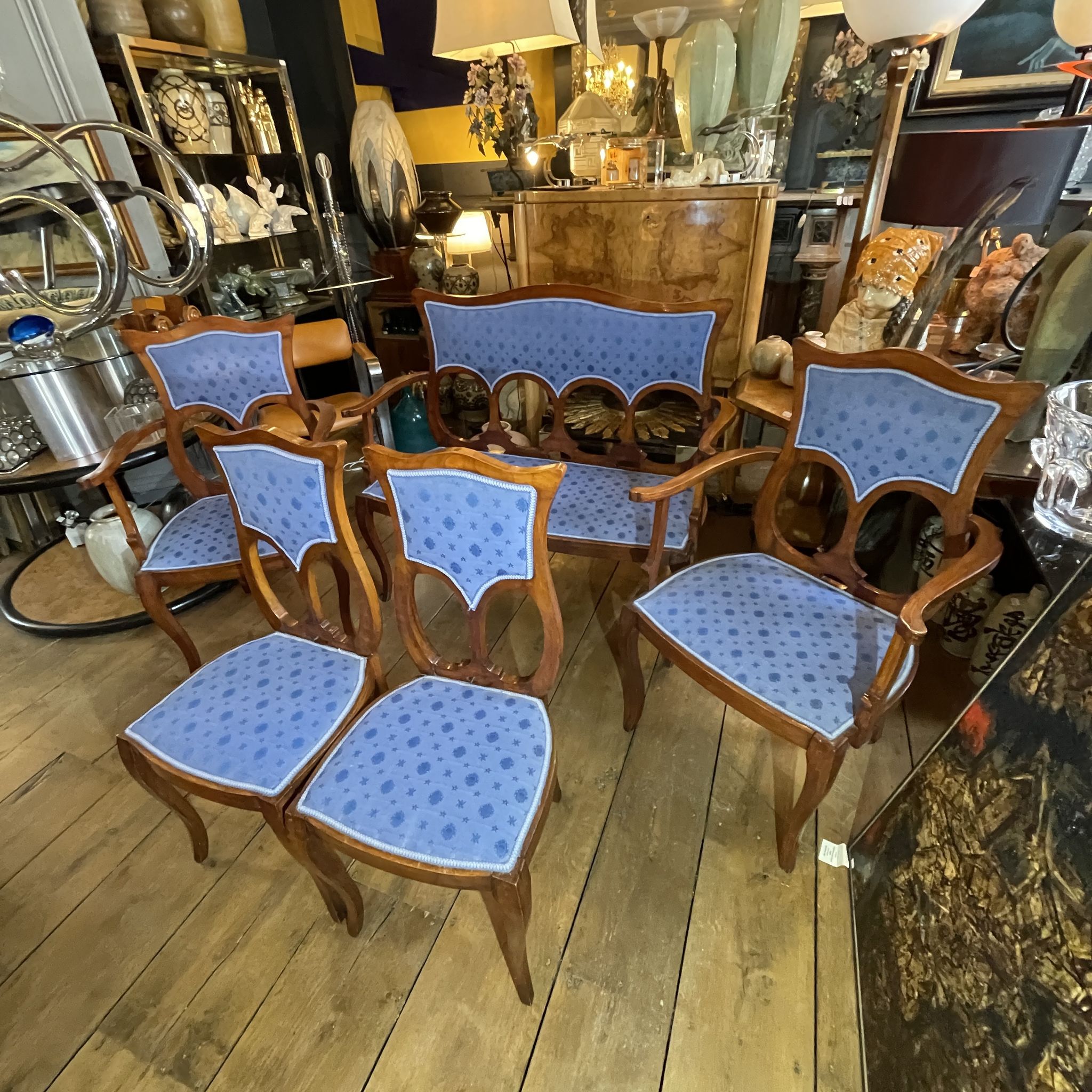 Salon Art Nouveau complet, 1 canapé + 2 fauteuils + 2 chaises, ca 1900