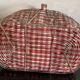 Panier en fer et vichy rouge