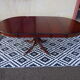 Table ronde, ouvrante, de style anglais