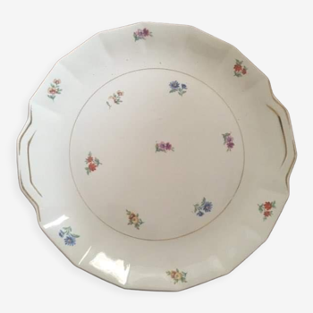 Plat à la porcelaine fleurie