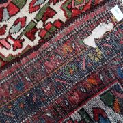 Antique 1920s Persian Hamadan rug, floral medallion, 104cm x 145cm