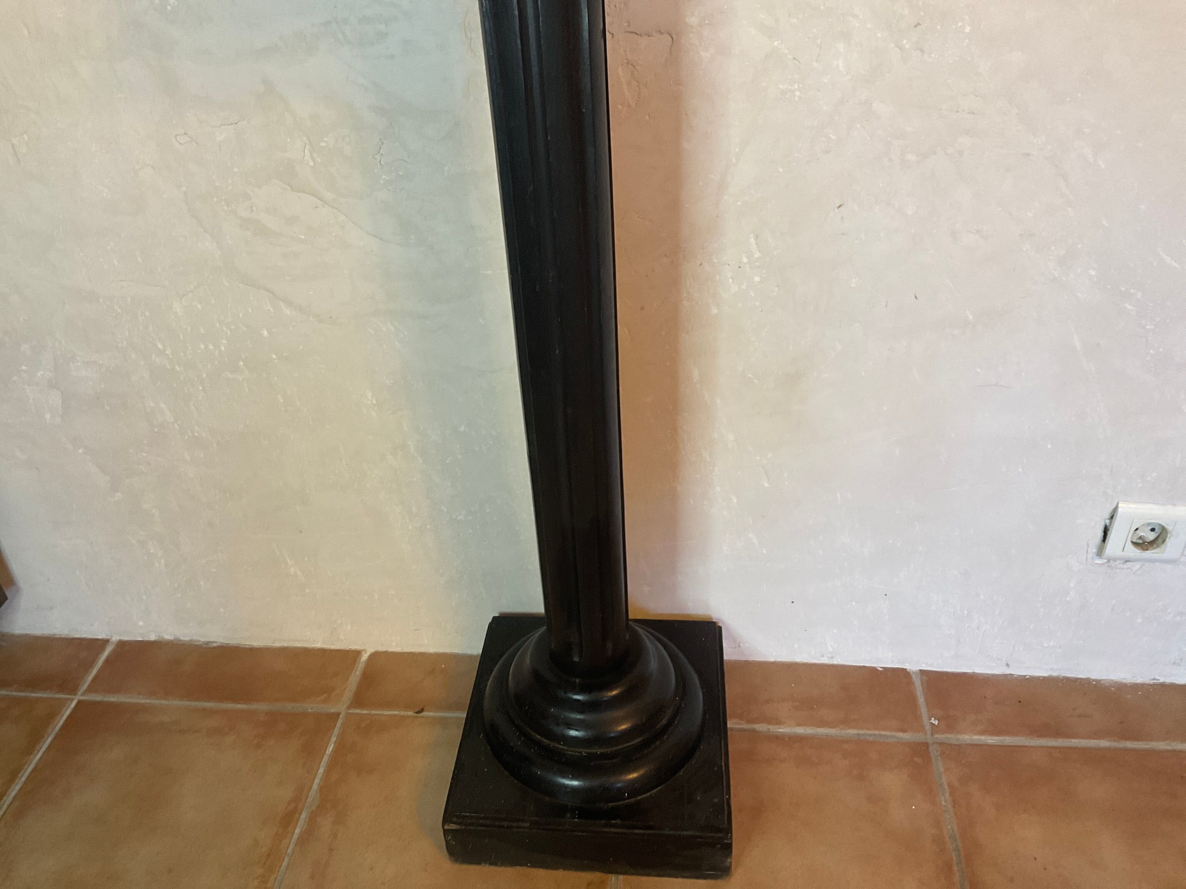 Old blackened wooden column harness Napoleon III