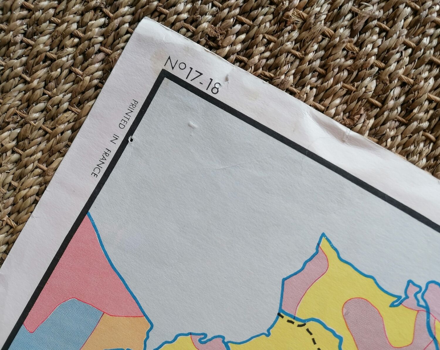 Ancienne carte scolaire rossignol de l'europe.