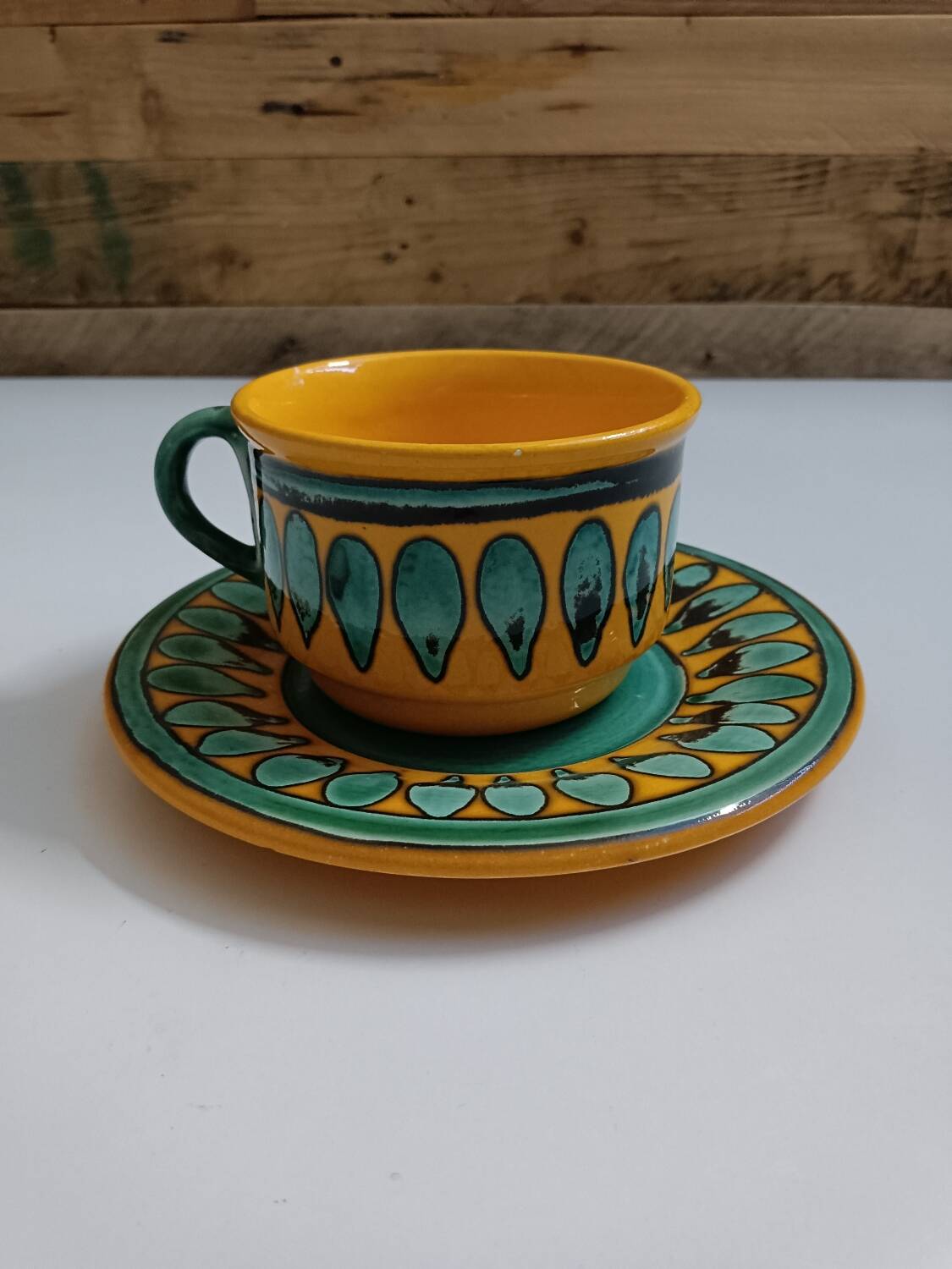 Large Saint Clement Yellow and Green Mug