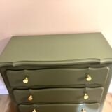 Vintage wooden chest of drawers