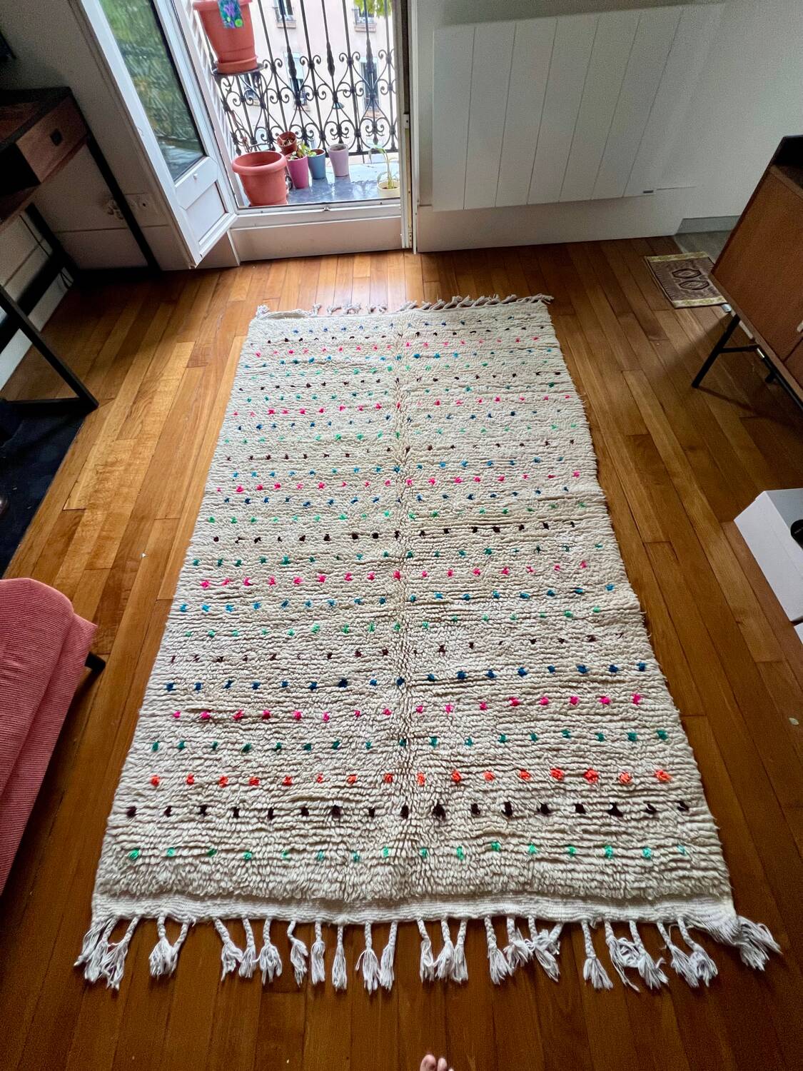 Berber Beni Ouarain handmade rug with small colorful polka dots