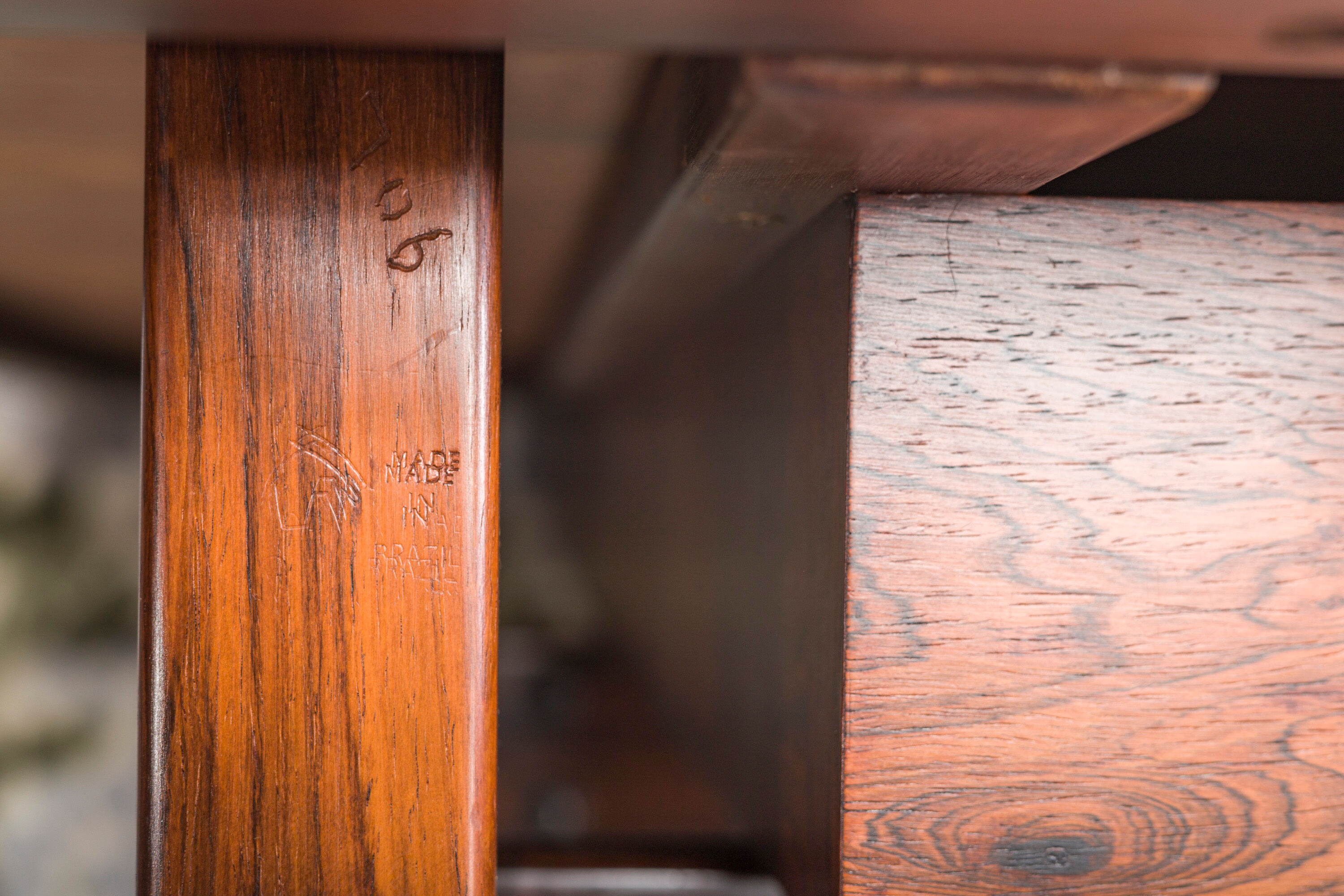 Mid-Century Modern Jacaranda Itamaraty Desk by Sergio Rodrigues for Oca, Brazil, 1960s