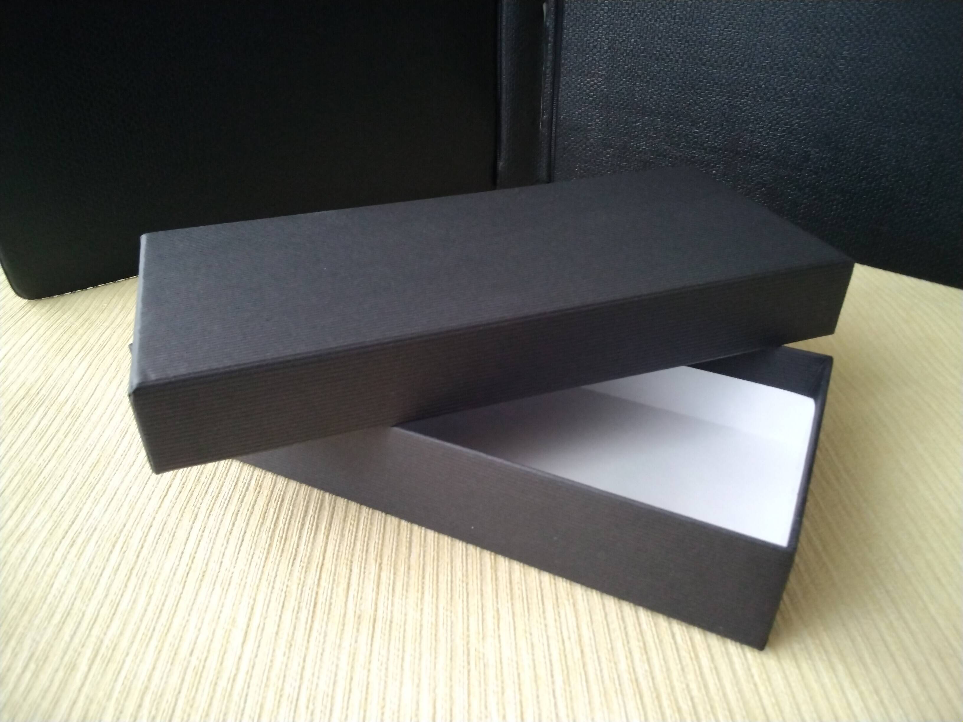 10 Hungarian crystal knife holders