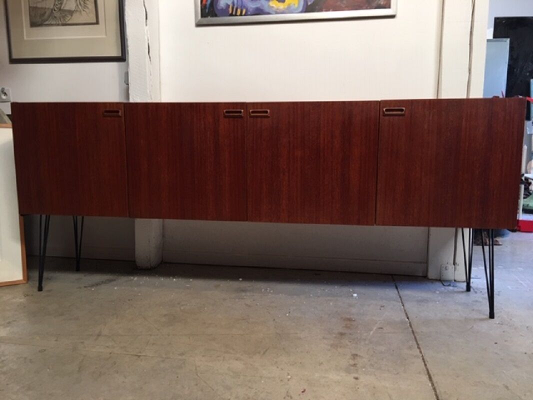 Scandinavian minimalist 4-door string 1960