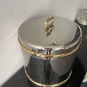 Vintage Gucci champagne bucket in silver-plated metal in Hollywood Regency style.