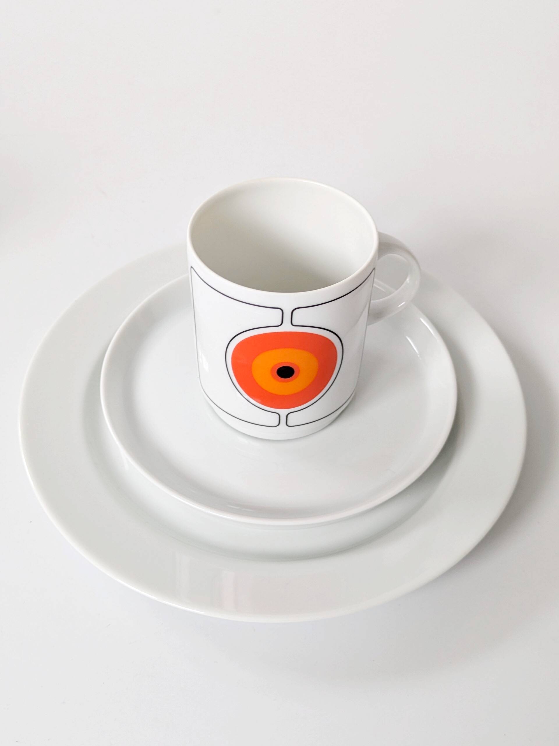 Set of 6 porcelain pieces by Thomas Rosenthal, Eclipse series, 1970s.