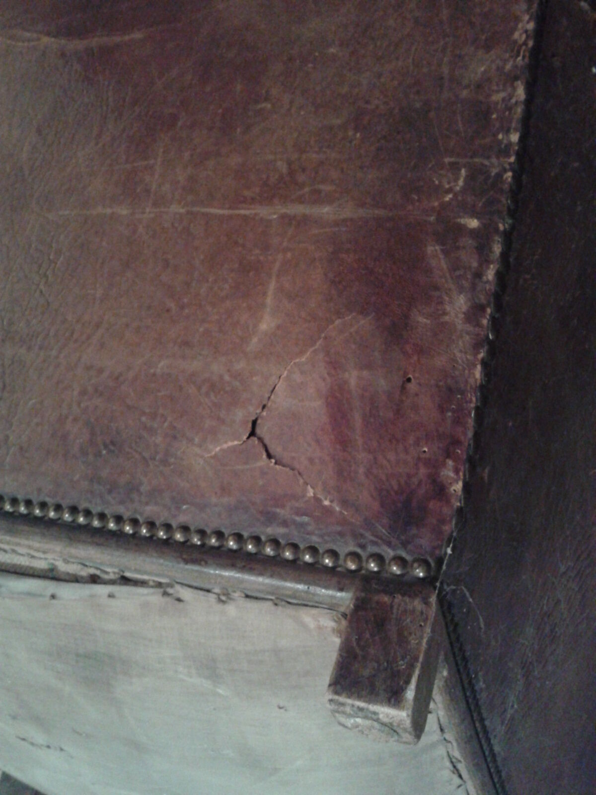 The 1930s leather club Chair